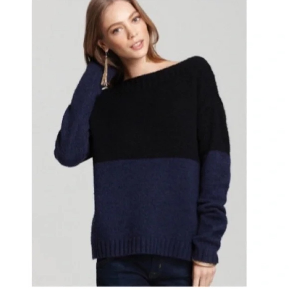 VINCE Color-block funnel neck wool-silk-cashmere sweater
